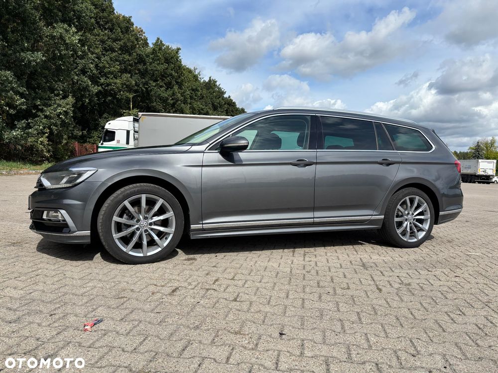 Volkswagen Passat 2.0 TDI SCR (BlueMotion Technology) Highline - 27