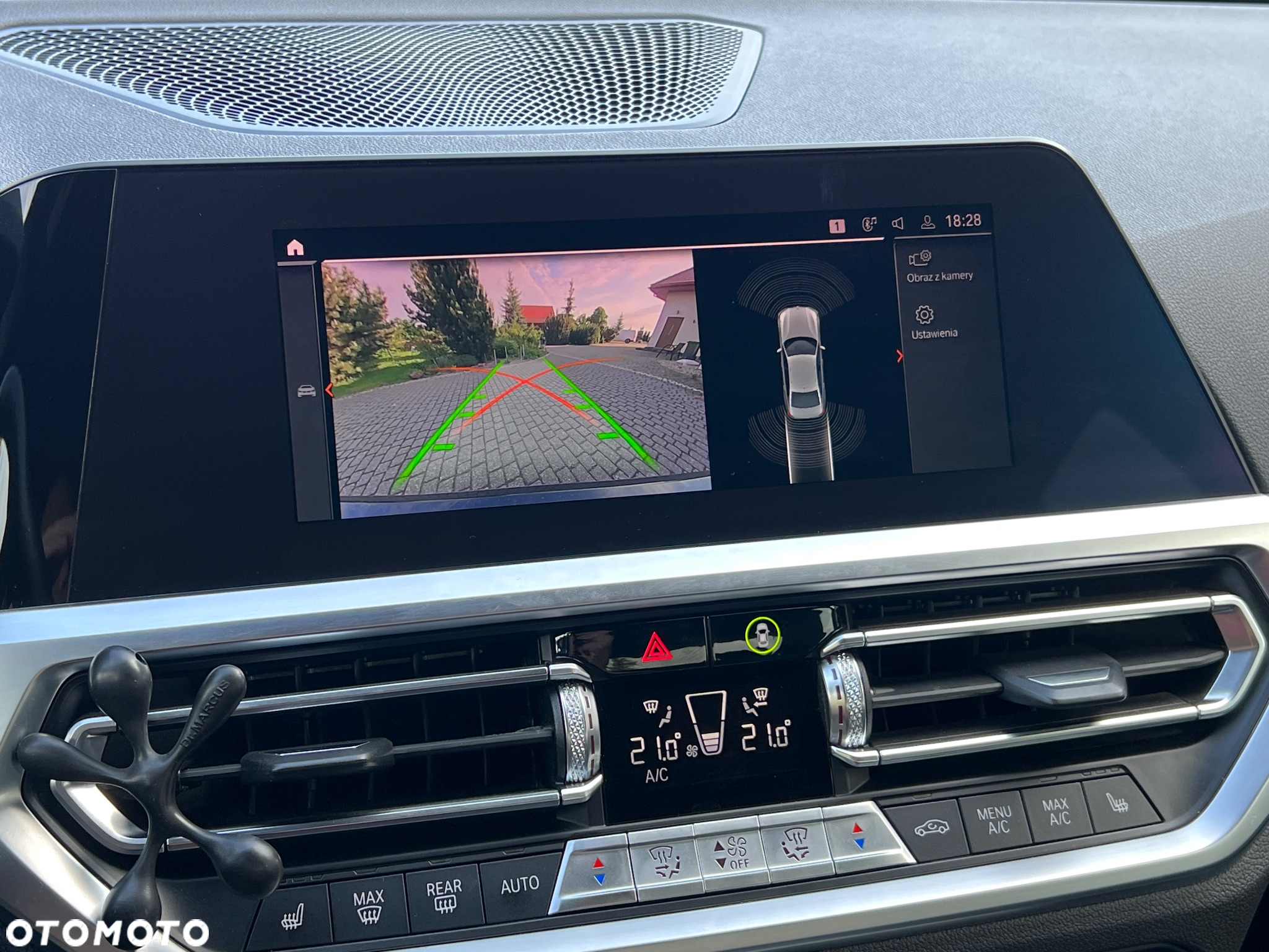 BMW Seria 3 330i Advantage - 26