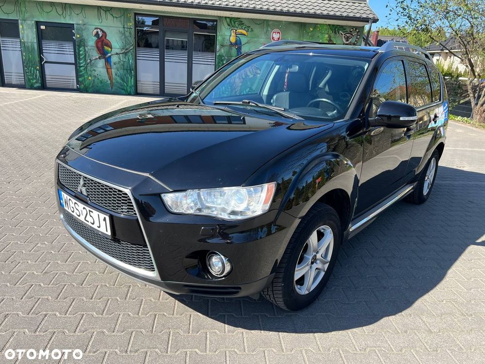 Mitsubishi Outlander 2.0 DID Instyle - 1