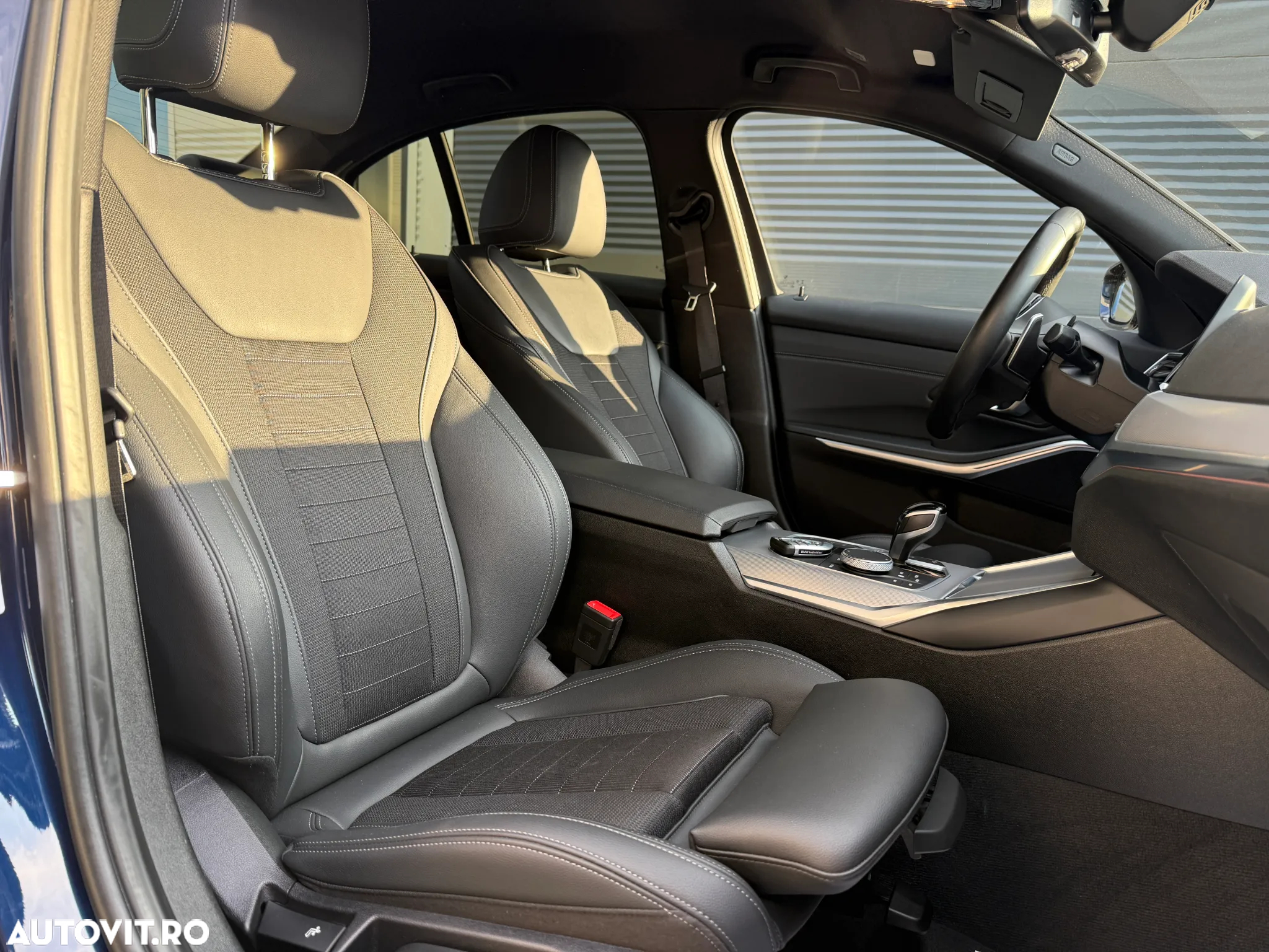 BMW Seria 3 320d xDrive AT MHEV - 29