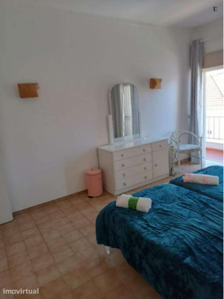Quarto - localizado em Portimao - Grande imagem: 4/14