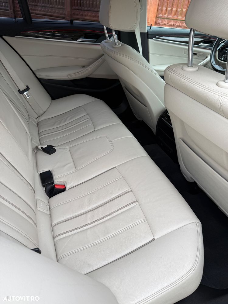 BMW Seria 5 520d AT - 6