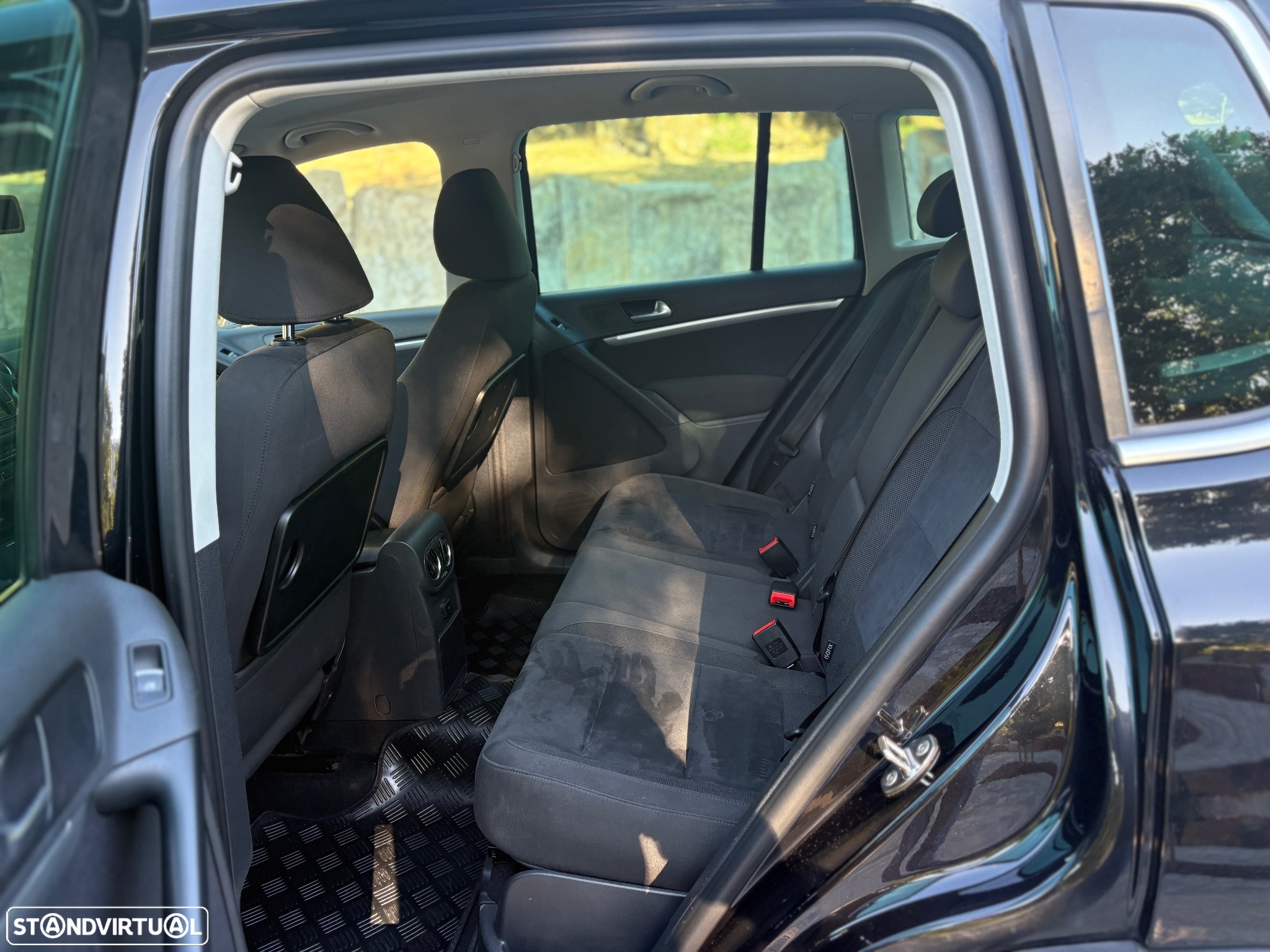VW Tiguan 1.4 TSi Sport BlueMotion - 7