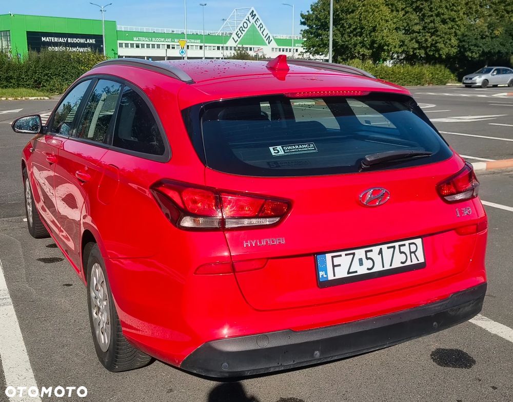 Hyundai i30 1.5 DPI Classic + - 9