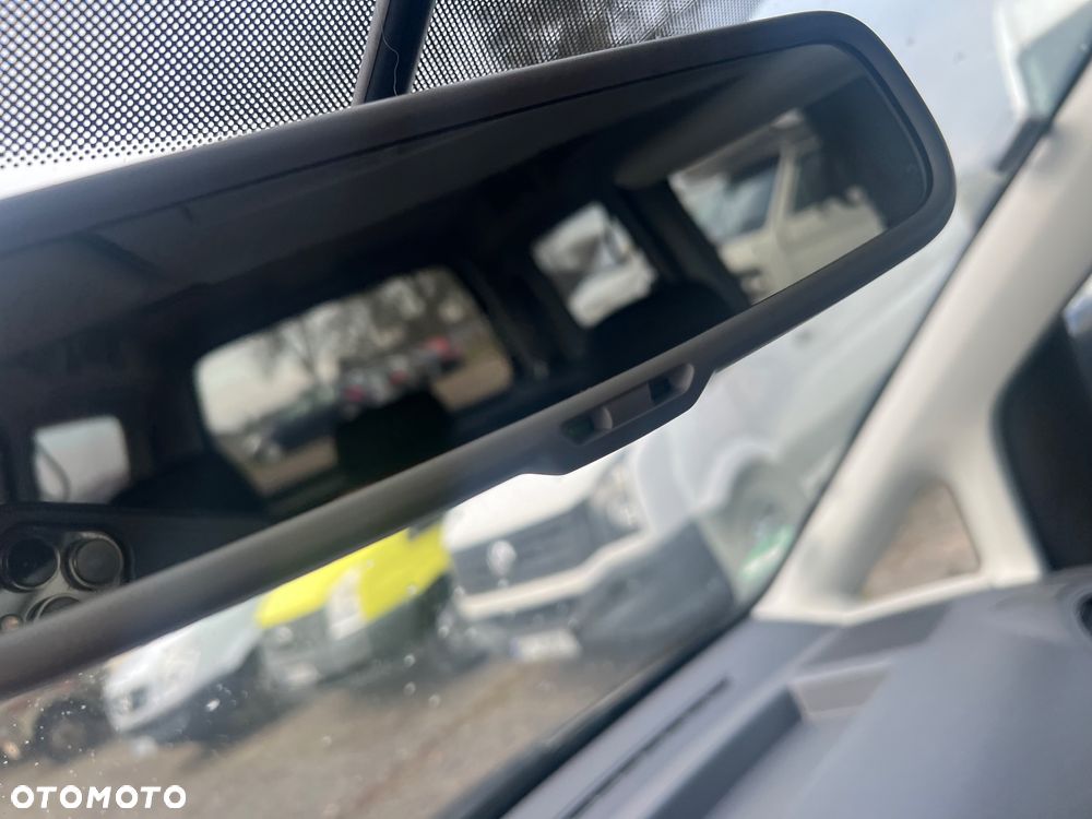 Volkswagen Caddy - 12