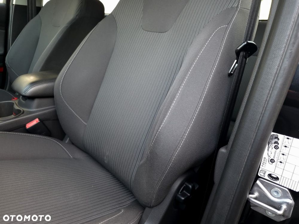Ford Focus 2.0 TDCi Titanium - 17
