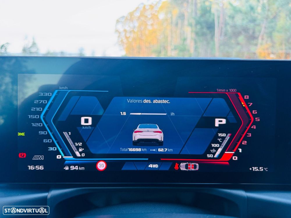 BMW M4 Competition xDrive - 36