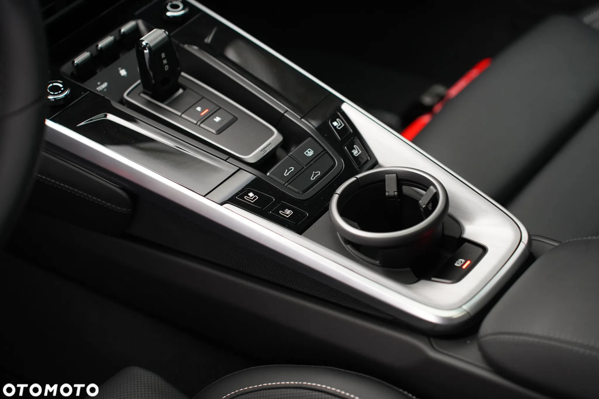 Porsche 911 Carrera - 21