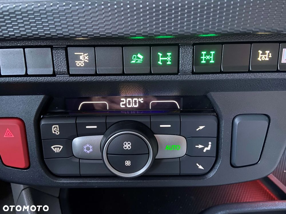 DAF XFC 480 FAD 8x4 - 9