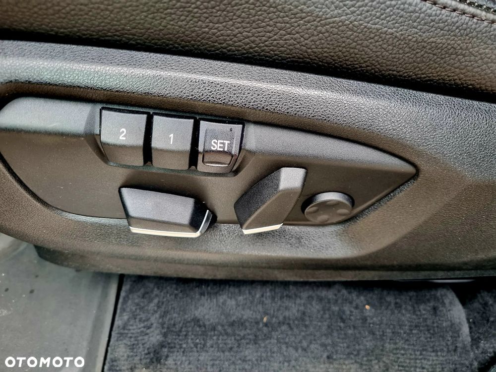 BMW X5 xDrive25d Sport-Aut - 11