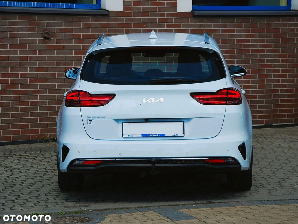 Kia Ceed - 20