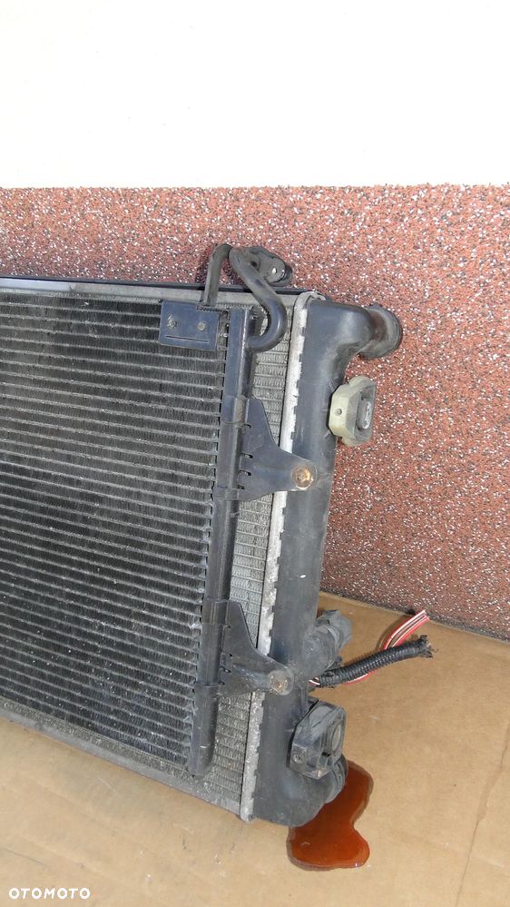 VW POLO 9N OKULAR FOX FABIA IBIZA CHŁODNICA WODY WENTYLATORY OBUDOWA - 5