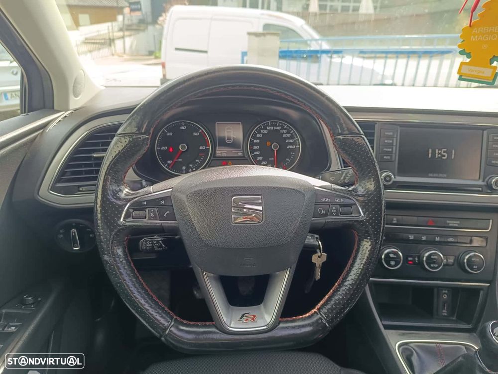 SEAT Leon 2.0 TDI DPF S&S FR - 17