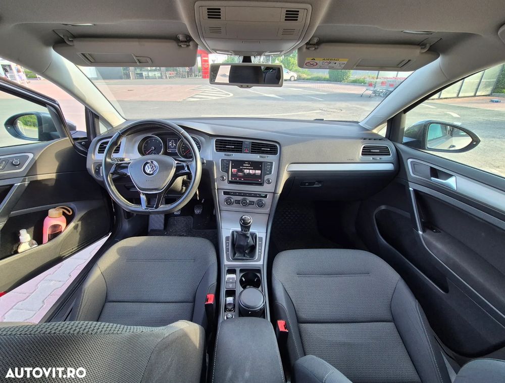 Volkswagen Golf 1.2 TSI BMT Comfortline - 12