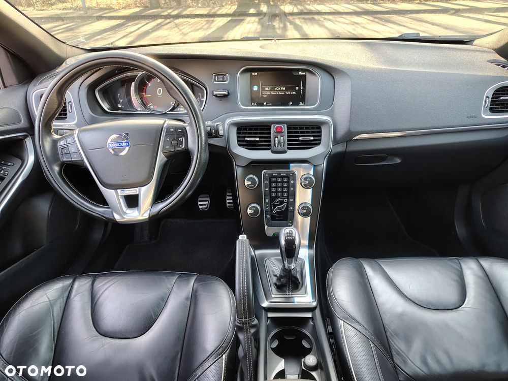 Volvo V40 D4 RDesign - 12
