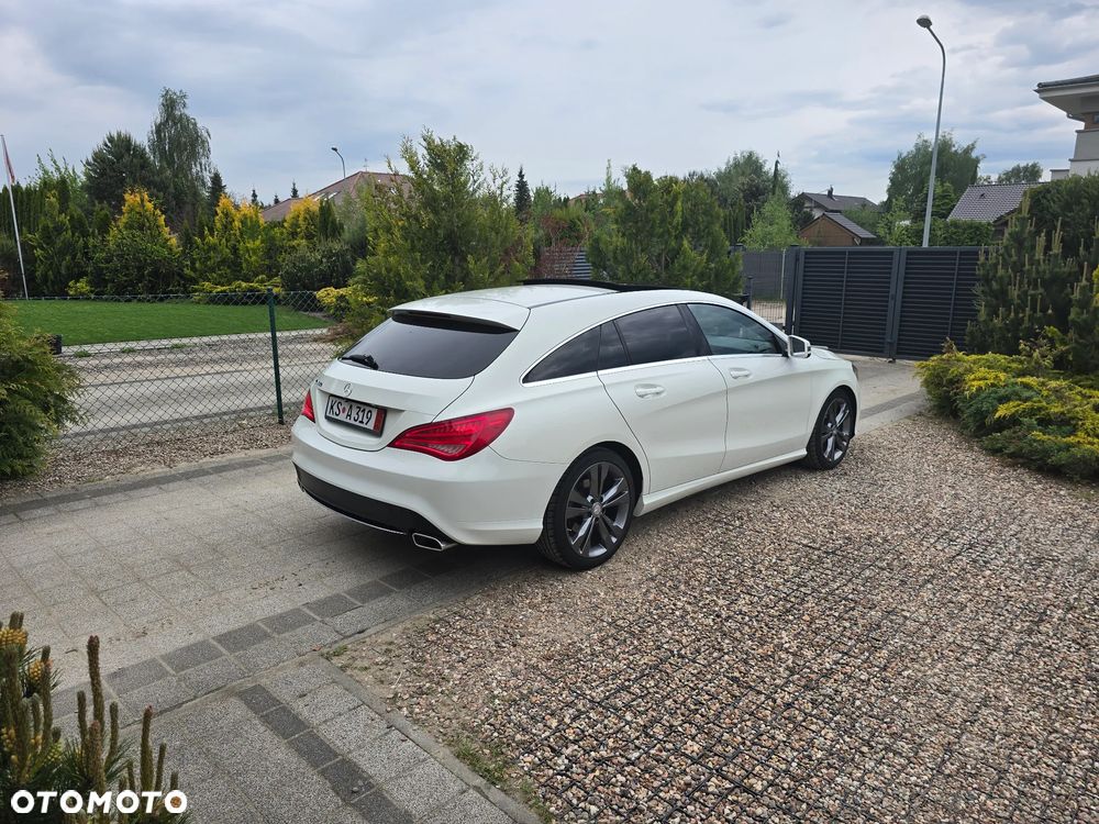 Mercedes-Benz CLA 180 Peak Edition - 9