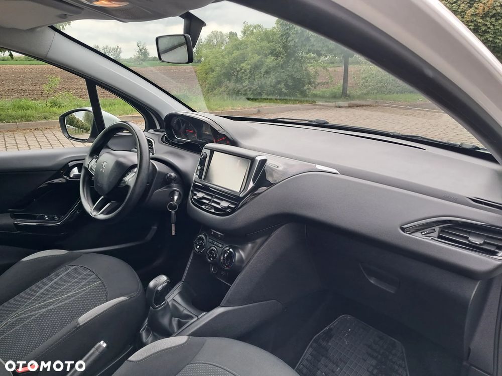 Peugeot 208 95 VTI Active - 14
