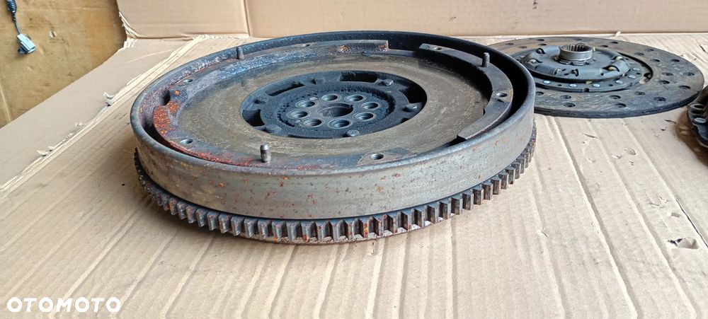 Sprzęgło dwumas koło dwumasowe tarcza docisk LUK Fiat Ducato III 3.0 CNG 55217867 - 2