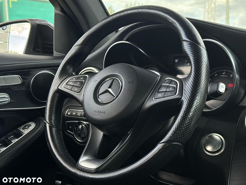 Mercedes-Benz GLC - 8
