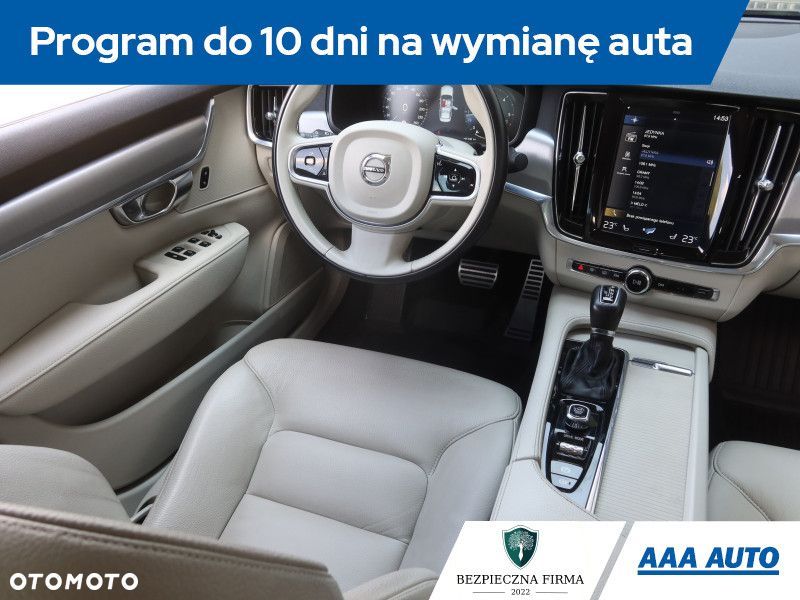 Volvo S90 - 9