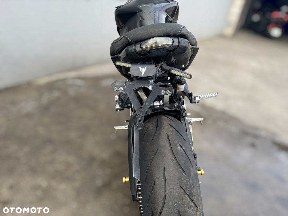 Yamaha MT - 19
