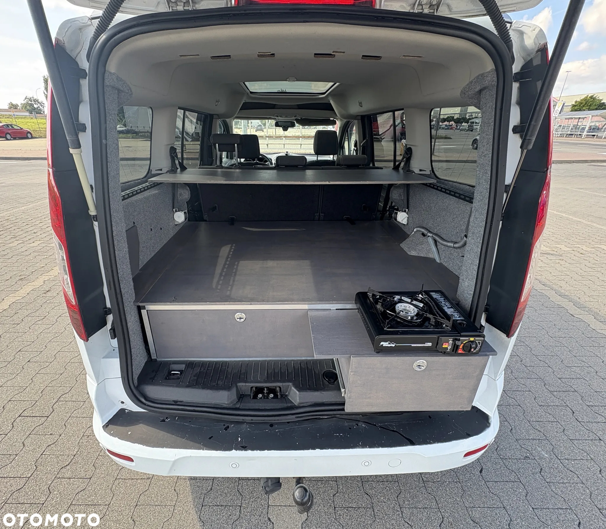 Ford Tourneo Connect ver-1-6-ecoboost-titanium - 6