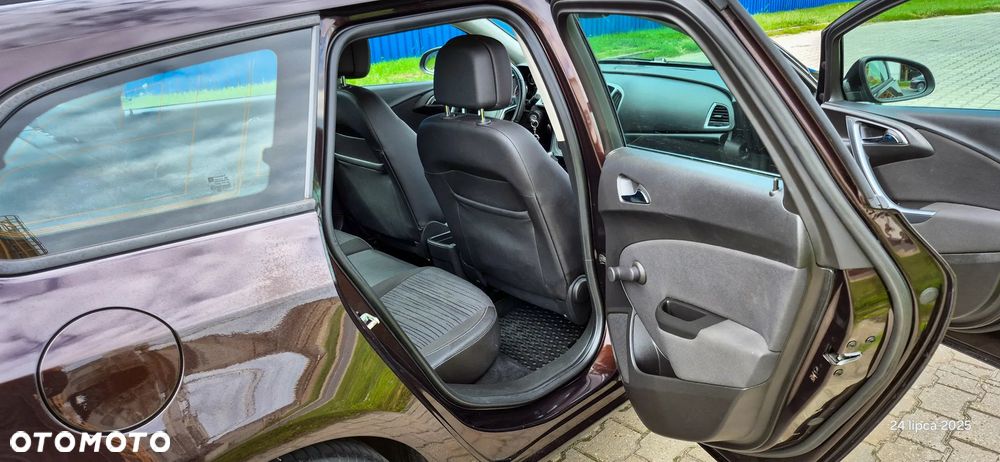 Opel Astra III 1.7 CDTI EcoFLEX - 10