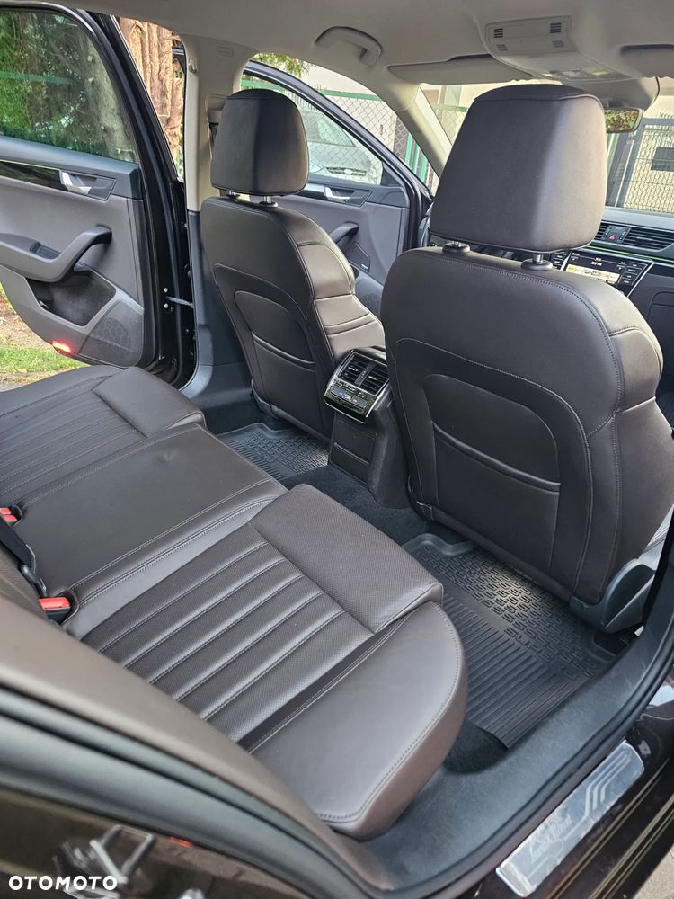 Skoda Superb 2.0 TDI L&K DSG - 13