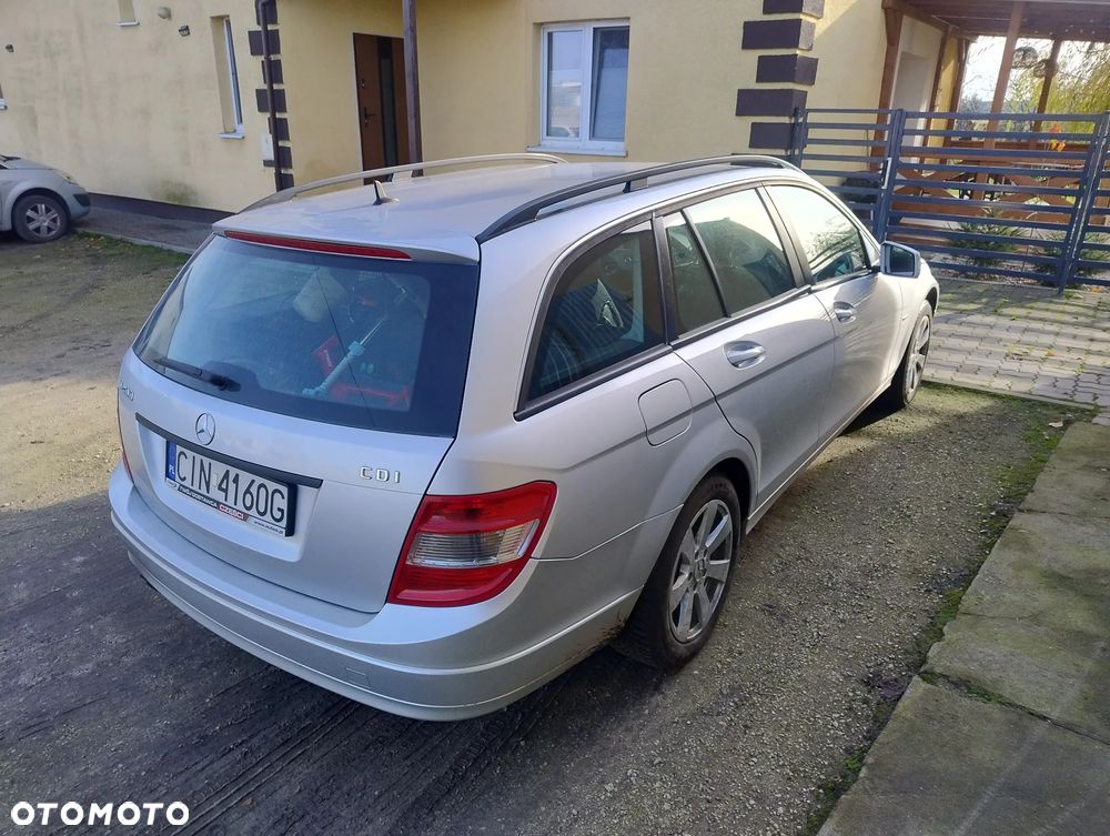 Mercedes-Benz Klasa C 200 CDI BlueEff Elegance - 3