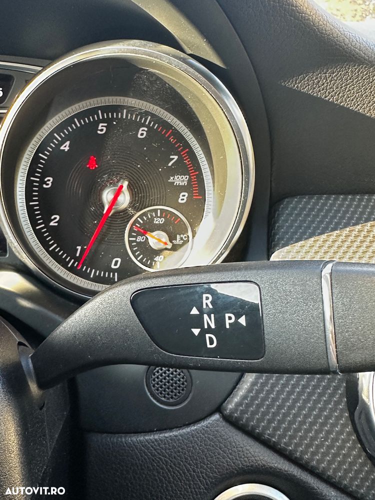 Mercedes-Benz GLA - 20