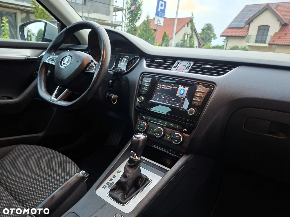 Skoda Octavia 1.6 TDI DPF DSG Sport Edition - 13