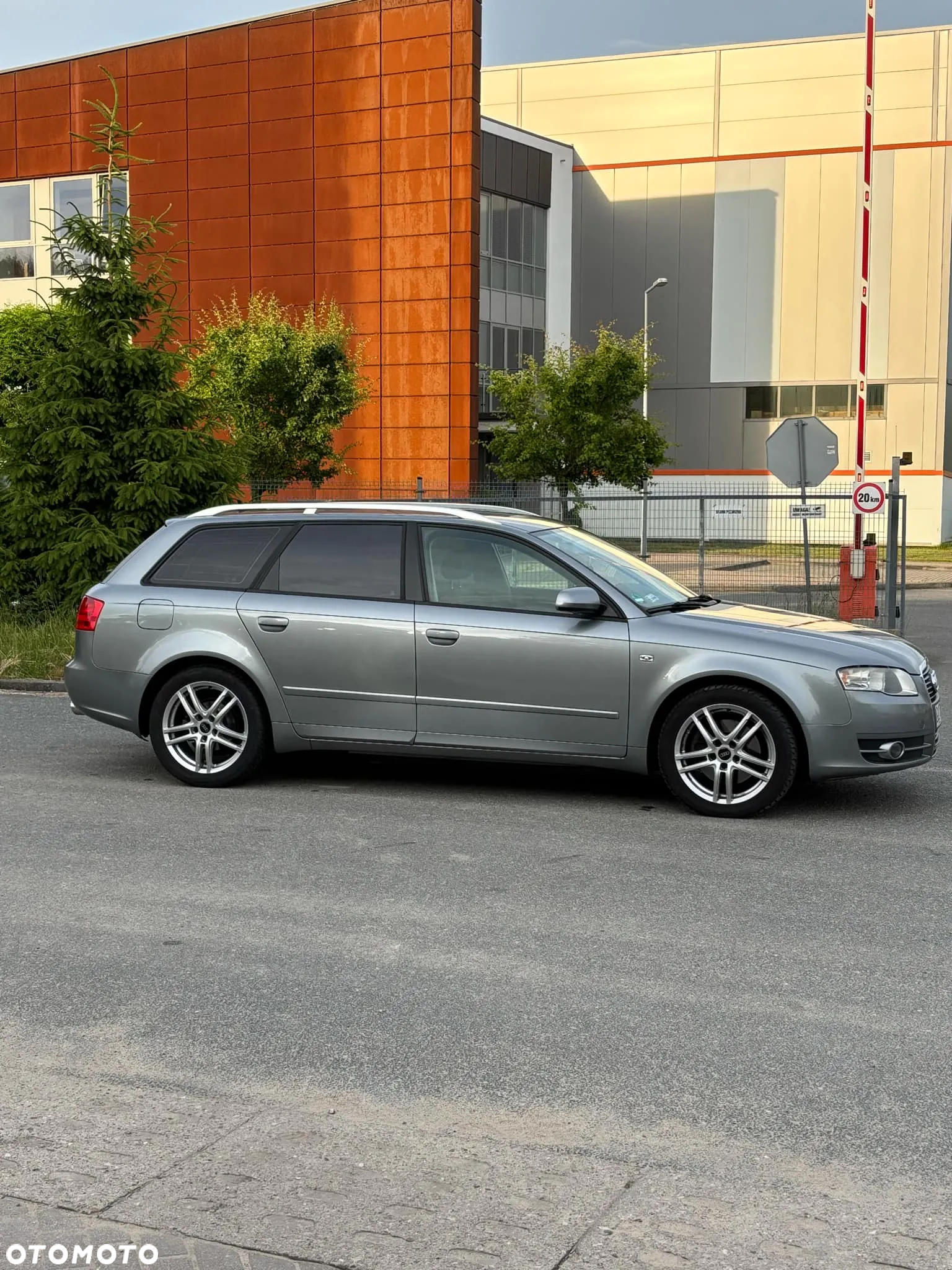 Audi A4 Avant 1.8T Multitronic - 4
