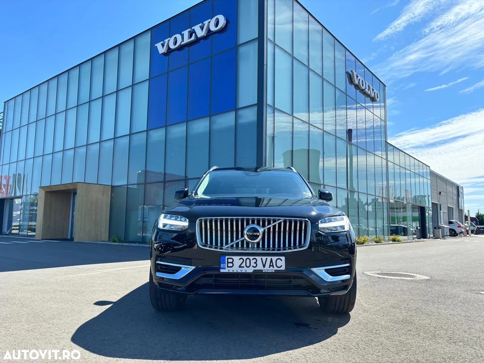 Volvo XC 90 - 8