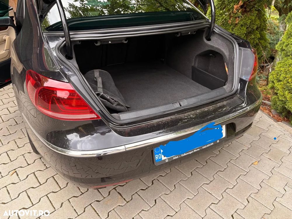 Volkswagen Passat CC 2.0 TDI DSG 4Motion BMT - 10