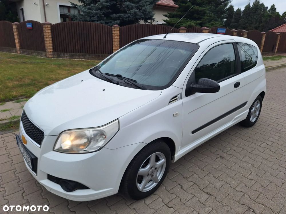 Chevrolet Aveo 1.2 16V Base+ - 30