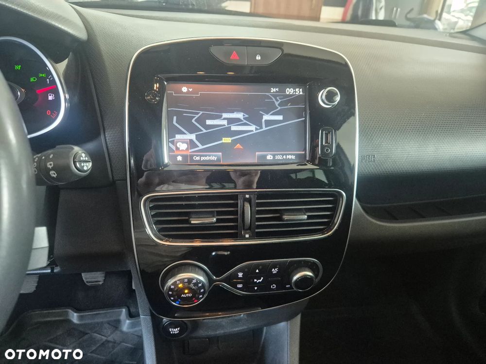 Renault Clio 1.2 16V Limited - 19