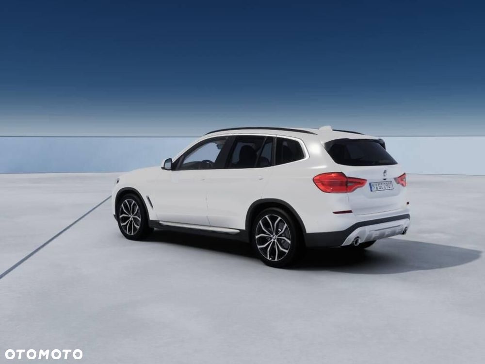 BMW X3 xDrive20i Luxury Line - 2