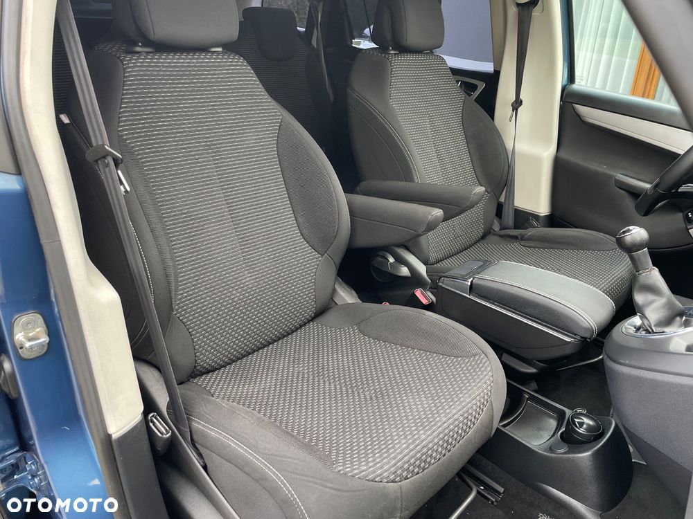 Citroën C4 Picasso - 36