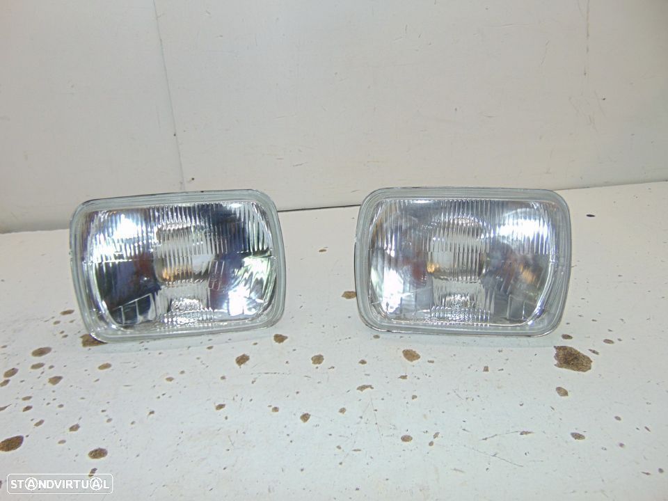 Nissan  patrol 79 a 88 faróis - 1