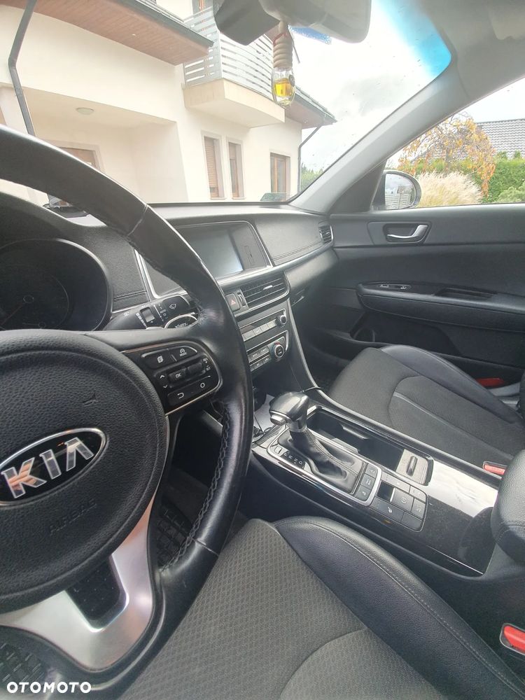 Kia Optima 1.7 CRDI L DCT - 22