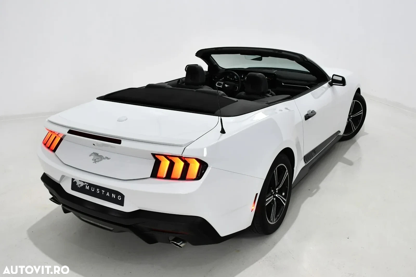 Ford Mustang Cabrio 2.3 Eco Boost - 4
