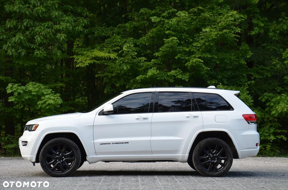 Jeep Grand Cherokee - 2