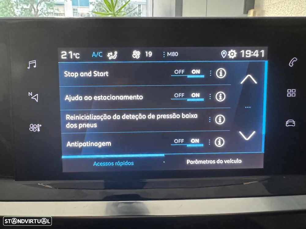 Peugeot 2008 1.2 PureTech Active Pack - 25