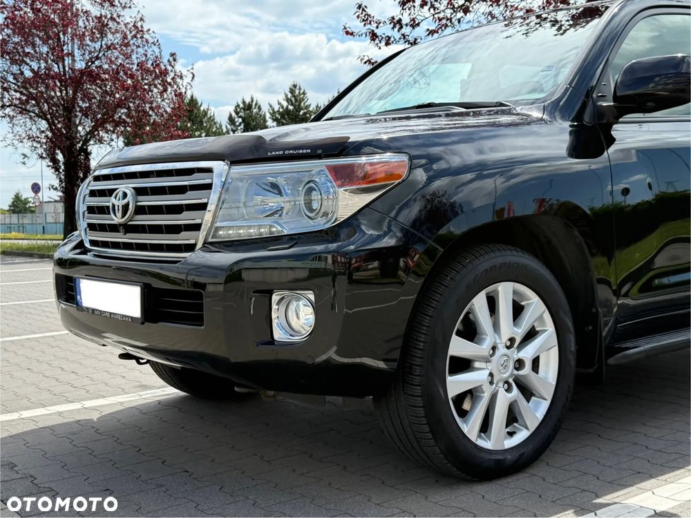 Toyota Land Cruiser LC 4.5 D-4D V8 Limited - 6