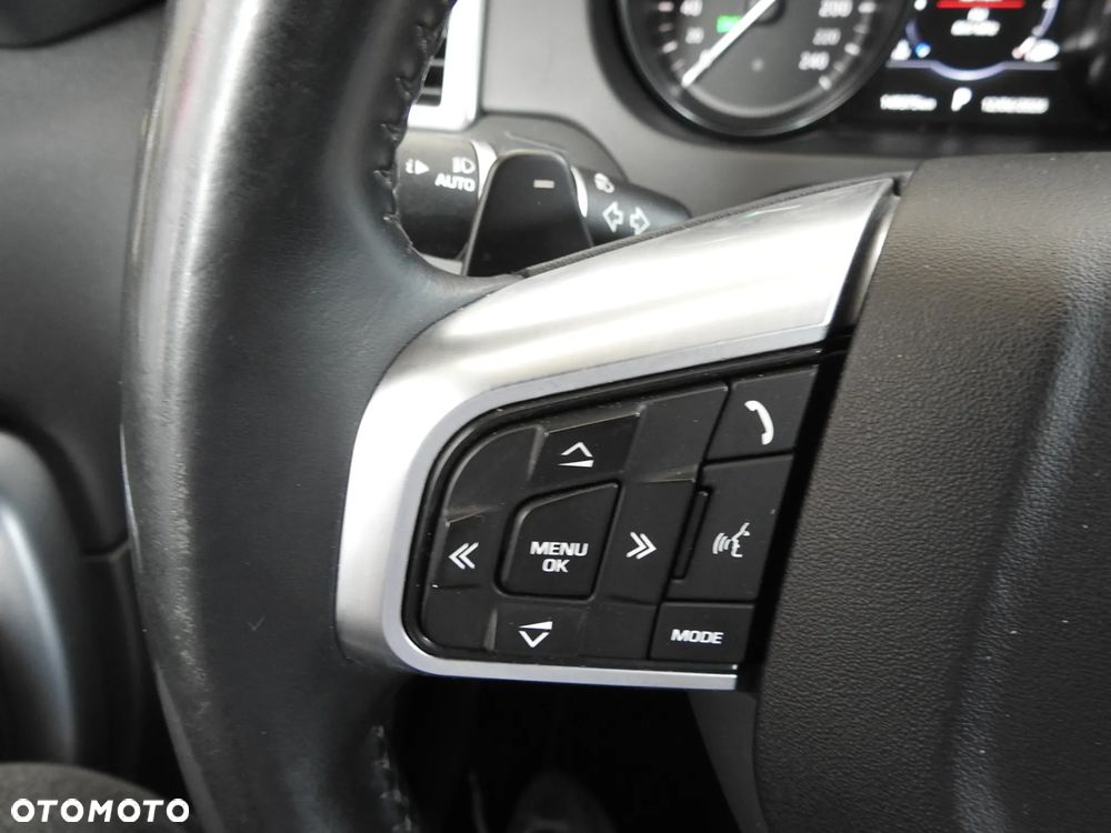 Land Rover Discovery Sport TD4 HSE Luxury - 21