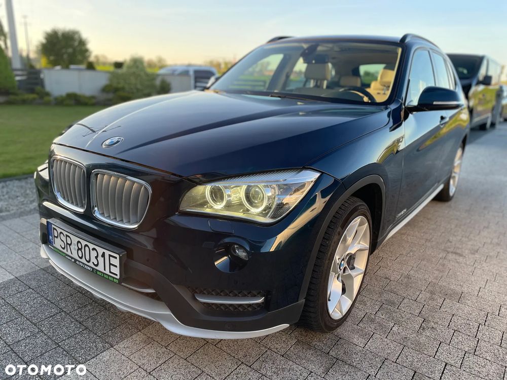 BMW X1 xDrive20d Sport Line - 3