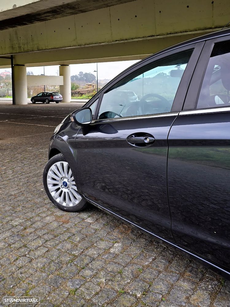 Ford Fiesta 1.4 TDCI Titanium - 13