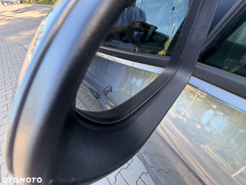 Opel Insignia 2.0 CDTI automatik Sport - 27