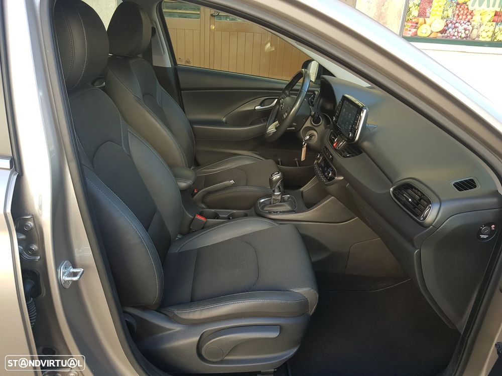 Hyundai i30 1.6 CRDi Launch Edition - 35