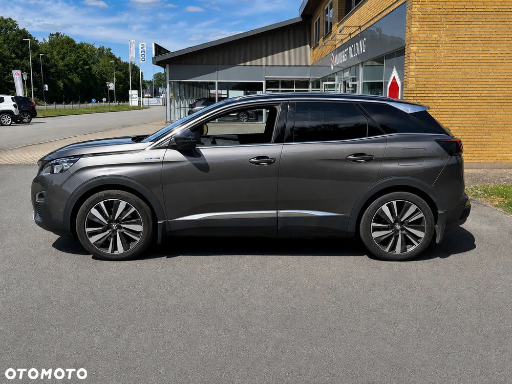 Peugeot 3008 1.6 PureTech Hybrid4 PHEV GT Pack S&S EAT8 - 5